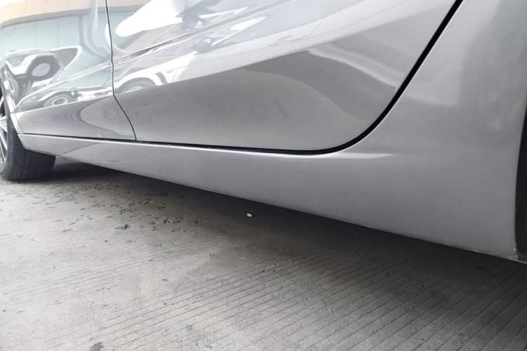 Used Roewe i5 2021 1.5L CVT Platinum Edition Left Side Sill