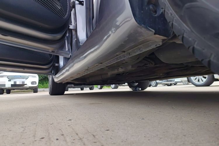 Used Roewe i5 2021 1.5L CVT Platinum Edition Left Side Sill
