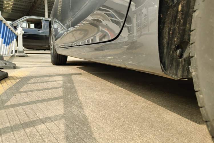 Used Roewe i5 2021 1.5L CVT Platinum Edition Left Side Sill