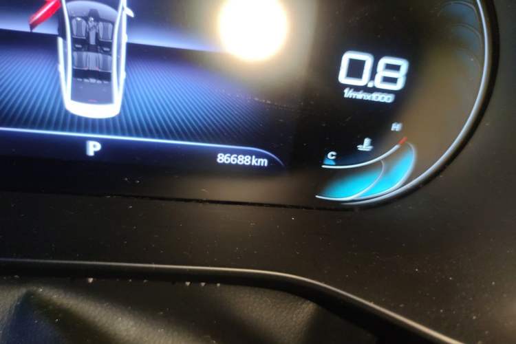 Used Roewe i5 2021 1.5L CVT Starry Edition Odometer Close Up
