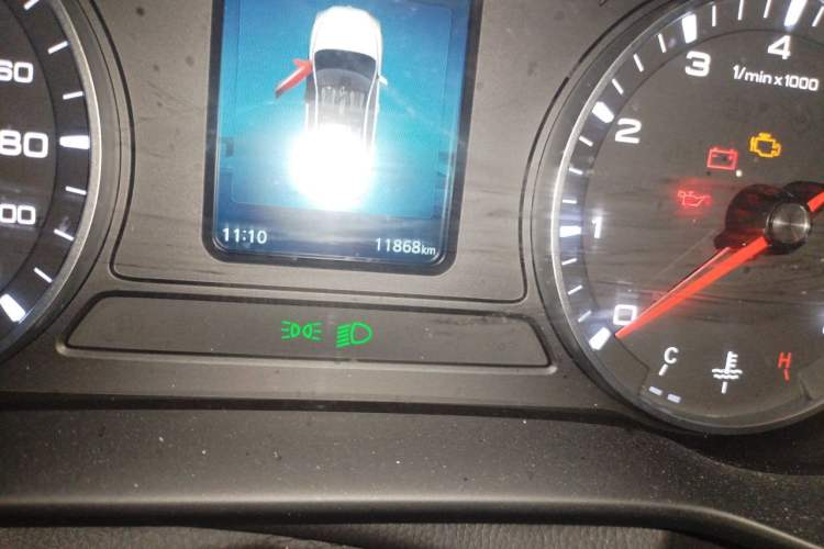 Used Roewe i5 2021 1.5L Manual Platinum Edition Odometer Close Up