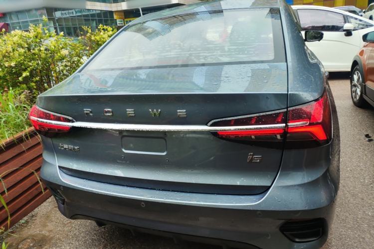 Used Roewe i5 2021 1.5L CVT Diamond Edition Rear