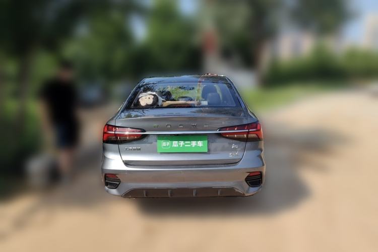 Used Roewe i5 2021 Revised Version 1.5L CVT Diamond Edition Rear