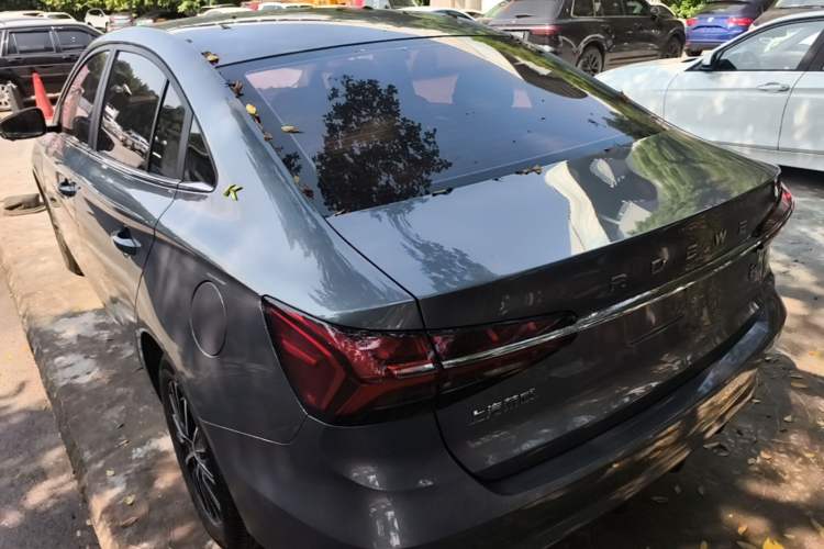 Used Roewe i5 2021 1.5L CVT Diamond Edition Rear Left 45 Deg