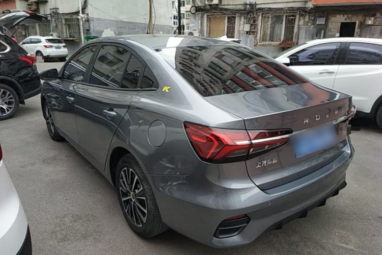Used Roewe i5 2021 1.5L CVT Platinum Edition Rear Left 45 Deg