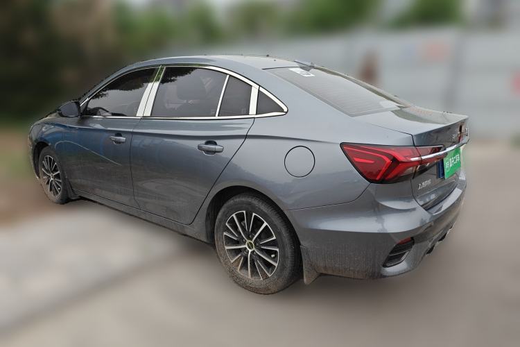 Used Roewe i5 2021 1.5L CVT Black Gold Edition Rear Left 45 Deg