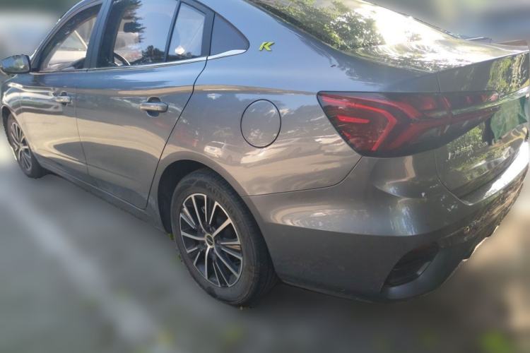 Used Roewe i5 2021 1.5L CVT Diamond Edition Rear Left 45 Deg