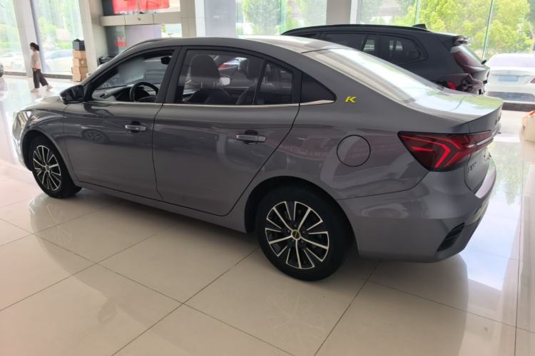 Used Roewe i5 2021 Revised Version 1.5L CVT Diamond Edition Rear Left 45 Deg