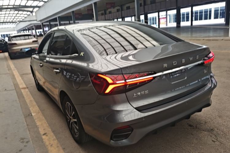 Used Roewe i5 2021 Revised Version 1.5L CVT Diamond Edition Rear Left 45 Deg