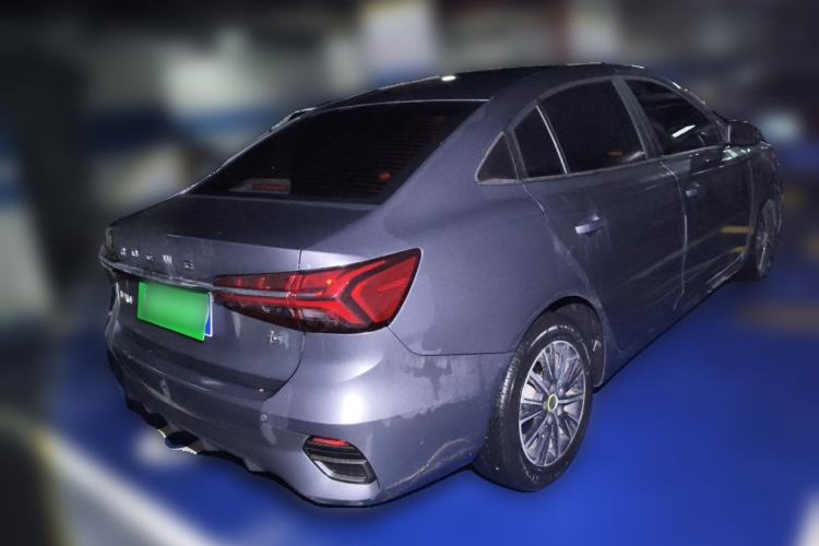 Used Roewe i5 2021 1.5L CVT Platinum Edition Rear Right 45 Deg