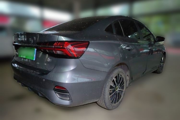 Used Roewe i5 2021 1.5L Manual Platinum Edition Rear Right 45 Deg