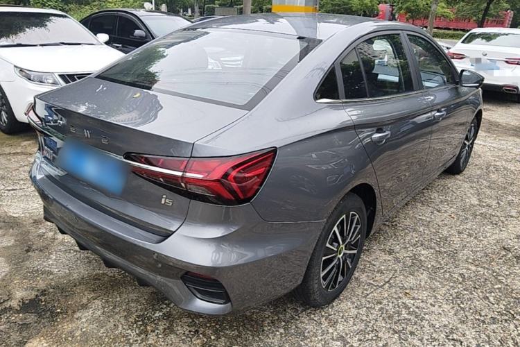 Used Roewe i5 2021 Revised Version 1.5L CVT Diamond Edition Rear Right 45 Deg