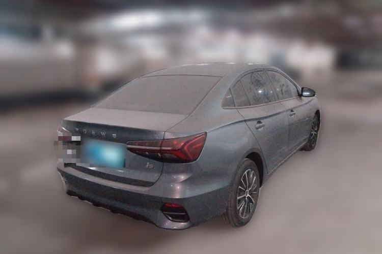 Used Roewe i5 2021 1.5L Manual Platinum Edition Rear Right 45 Deg