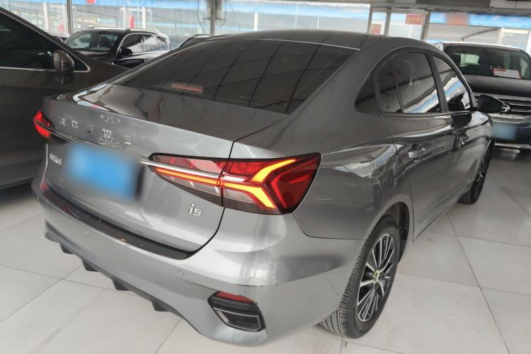 Used Roewe i5 2021 1.5L CVT Platinum Edition Rear Right 45 Deg