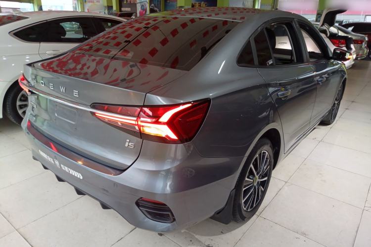 Used Roewe i5 2021 1.5L CVT Platinum Edition Rear Right 45 Deg