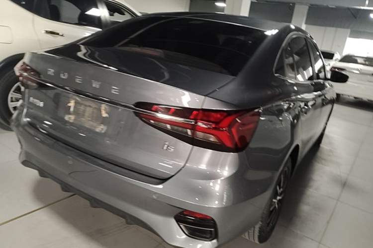 Used Roewe i5 2021 1.5L Manual Platinum Edition Rear Right 45 Deg