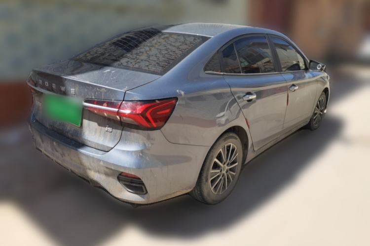 Used Roewe i5 2021 1.5L CVT Black Gold Edition Rear Right 45 Deg