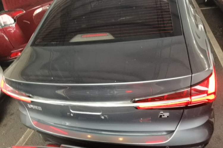 Used Roewe i5 2021 1.5L CVT Diamond Edition Rear