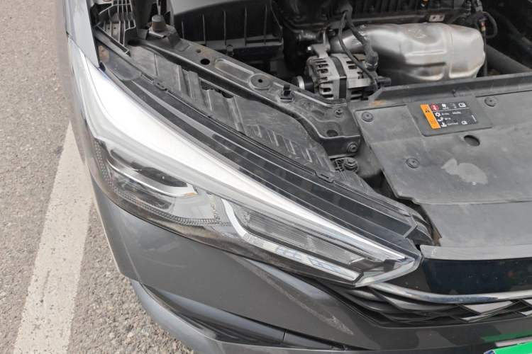 Used Roewe i5 2021 1.5L CVT Diamond Edition Right Front Headlight