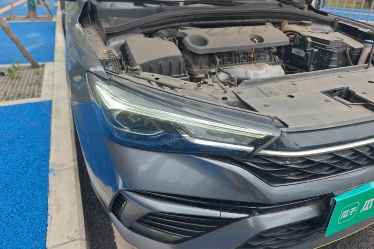 Used Roewe i5 2021 1.5L CVT Diamond Edition Right Front Headlight