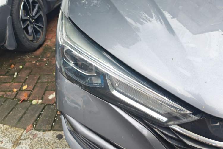 Used Roewe i5 2021 1.5L CVT Diamond Edition Right Front Headlight