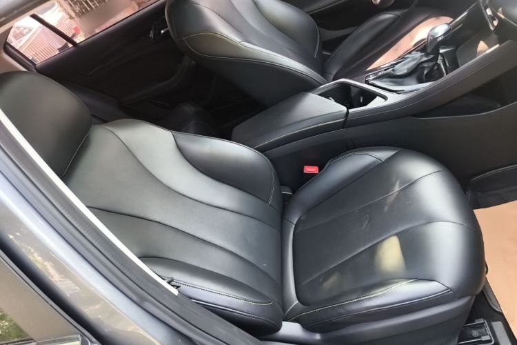 Used Roewe i5 2021 1.5L CVT Diamond Edition Right Front Seat