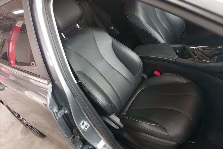 Used Roewe i5 2021 1.5L CVT Starry Edition Right Front Seat