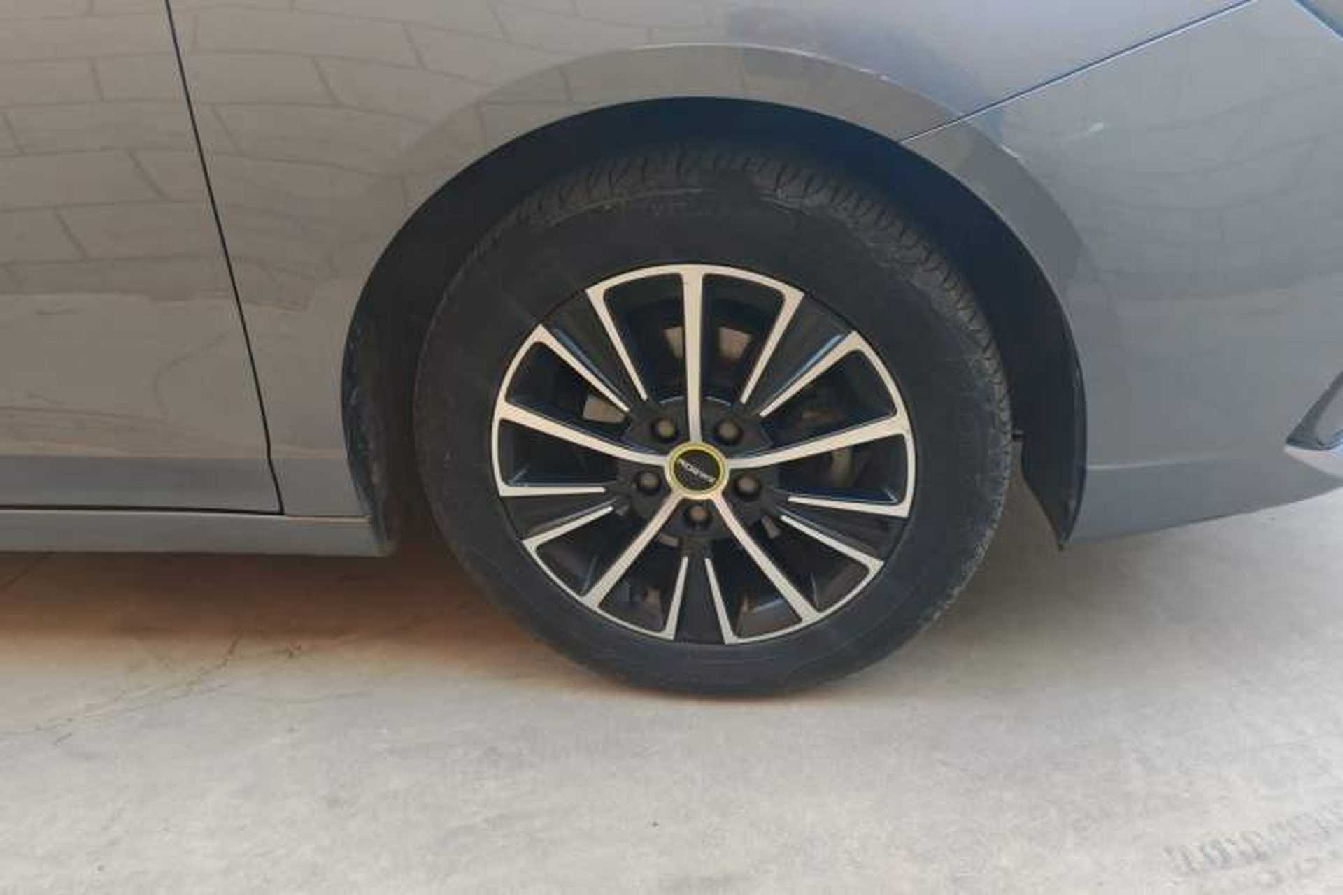 Used Roewe i5 2021 1.5L CVT Starry Edition Right Front Wheel Hub