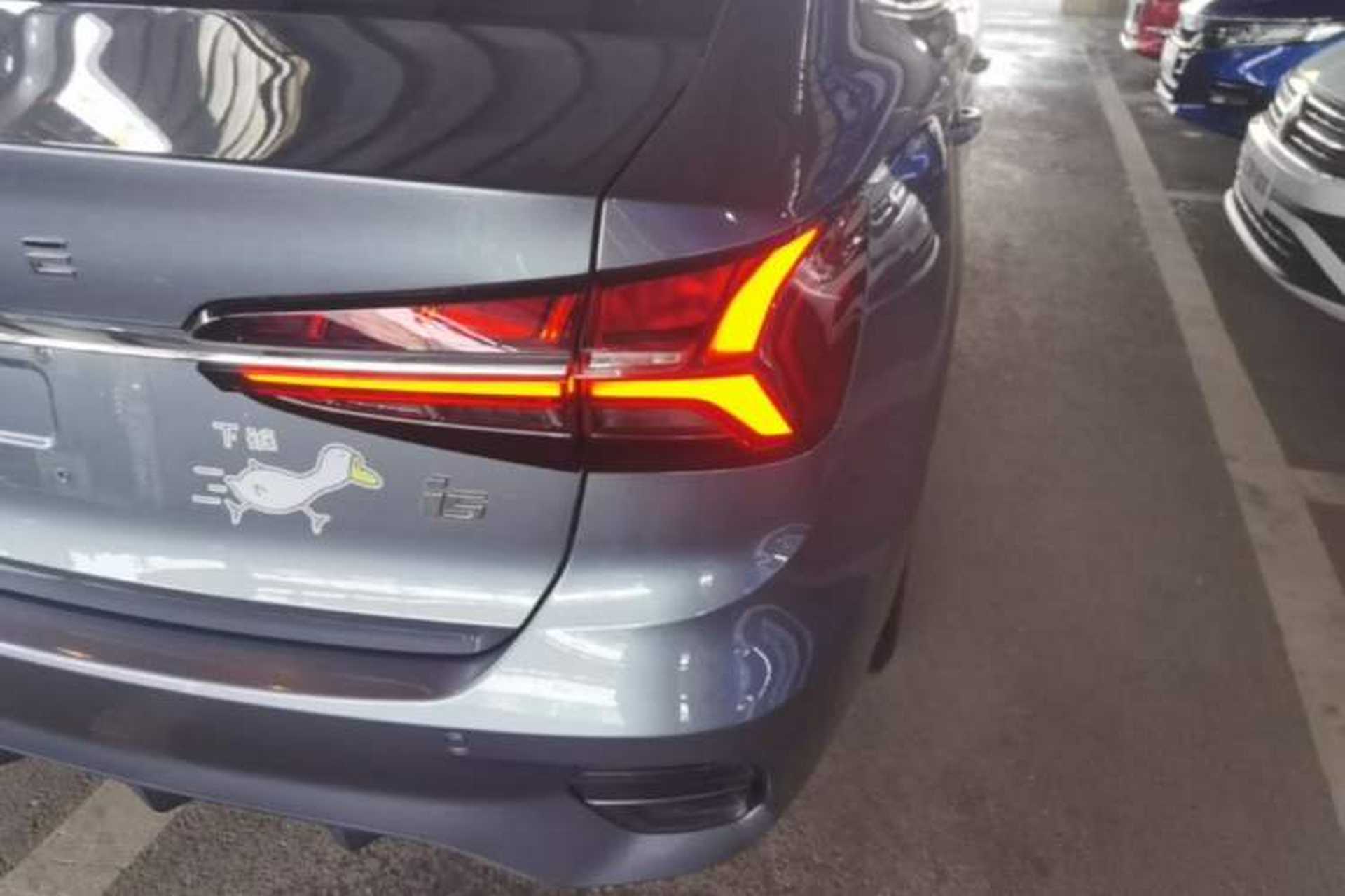 Used Roewe i5 2021 1.5L CVT Starry Edition Right Rear Taillight