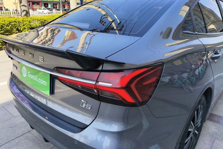 Used Roewe i5 2021 1.5L CVT Platinum Edition Right Rear Taillight