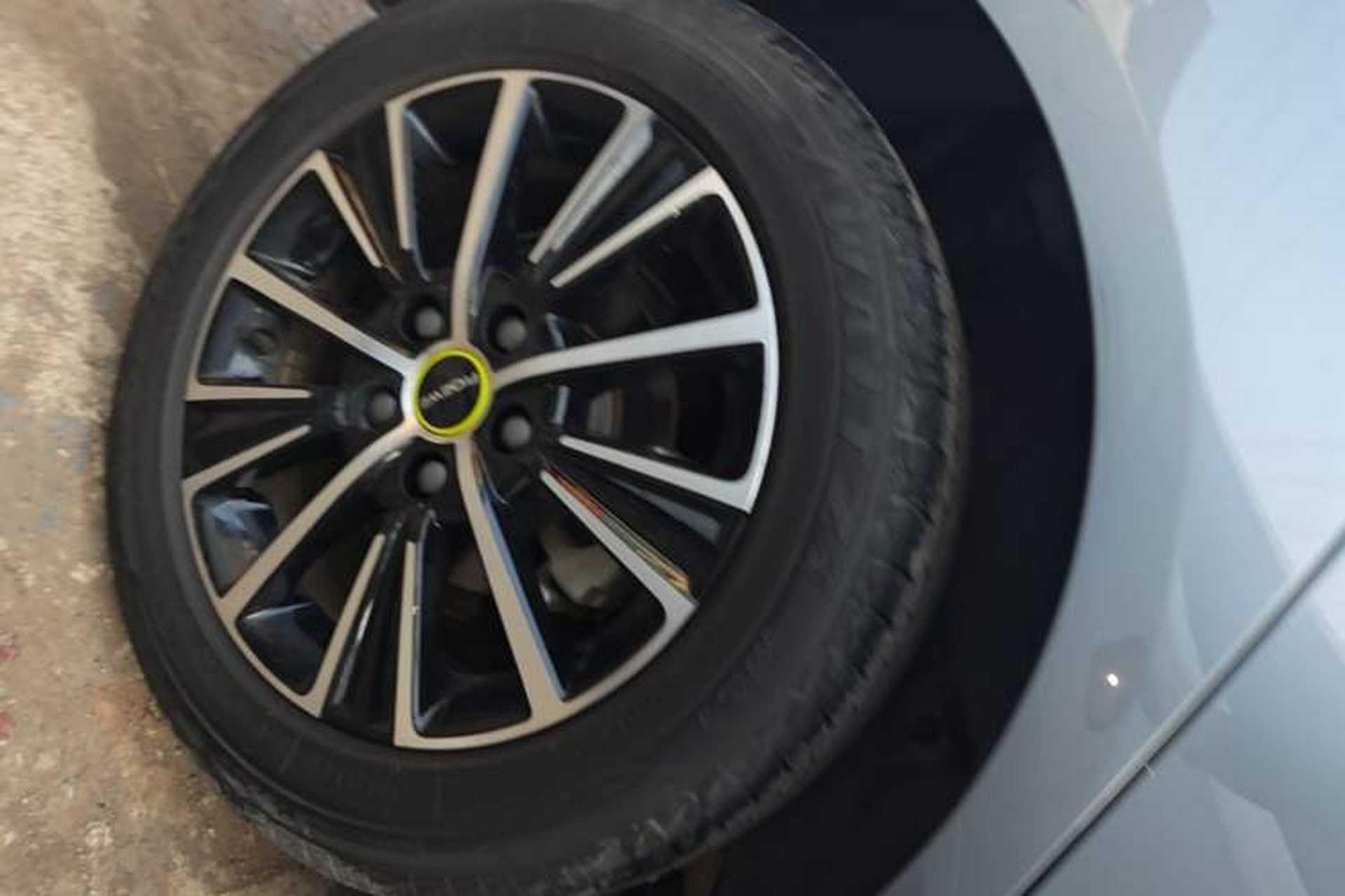 Used Roewe i5 2021 1.5L Manual Platinum Edition Right Rear Wheel Hub