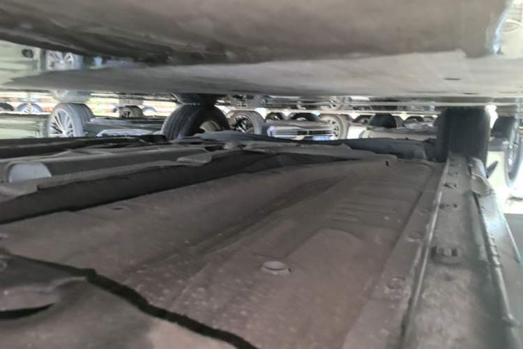 Used Roewe i5 2021 1.5L Manual Platinum Edition Right Side Sill