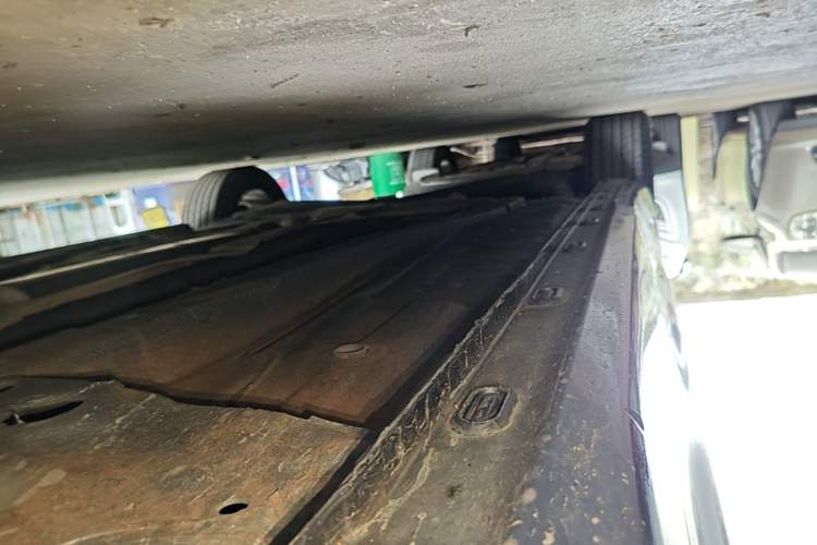 Used Roewe i5 2021 1.5L Manual Platinum Edition Right Side Sill