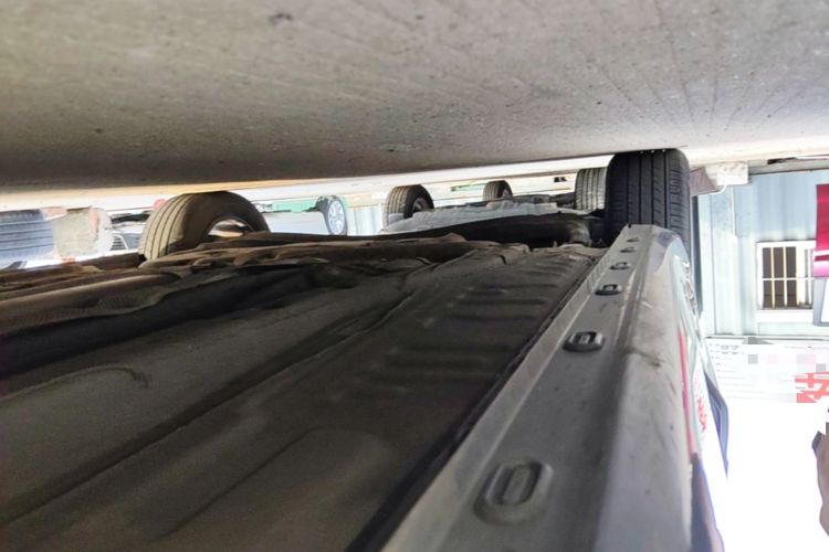 Used Roewe i5 2021 1.5L CVT Diamond Edition Right Side Sill