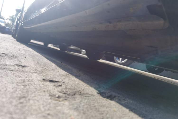Used Roewe i5 2021 Revised Version 1.5L CVT Diamond Edition Right Side Sill