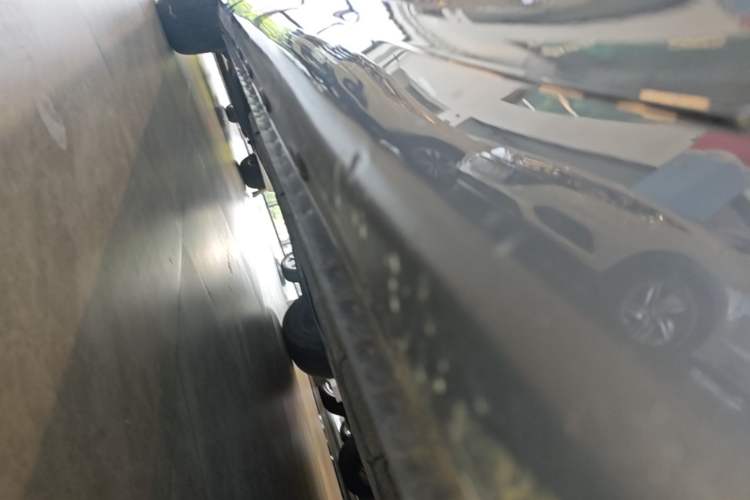 Used Roewe i5 2021 1.5L CVT Diamond Edition Right Side Sill