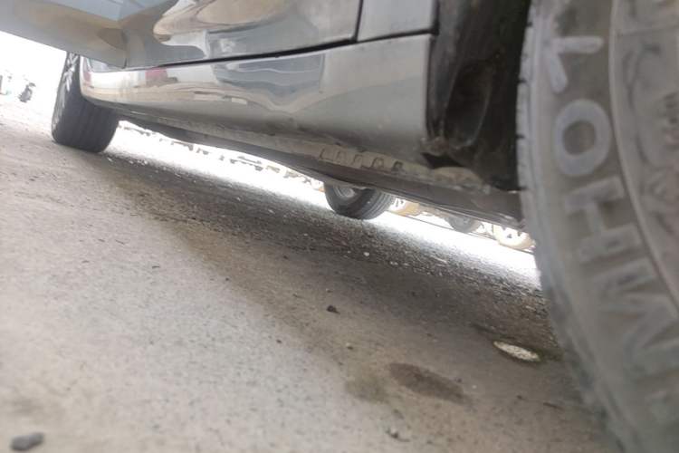 Used Roewe i5 2021 1.5L CVT Diamond Edition Right Side Sill