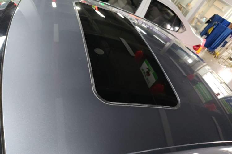 Used Roewe i5 2021 1.5L CVT Diamond Edition Roof