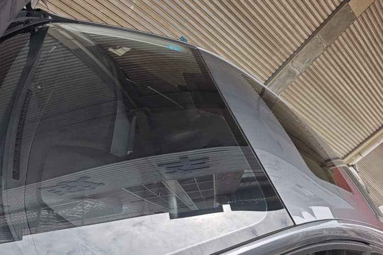Used Roewe i5 2021 1.5L CVT Diamond Edition Roof