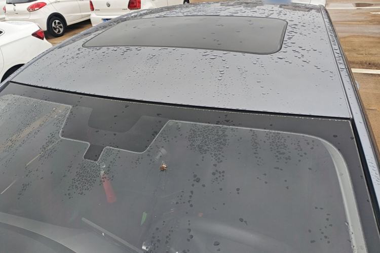 Used Roewe i5 2021 Revised Version 1.5L CVT Diamond Edition Roof