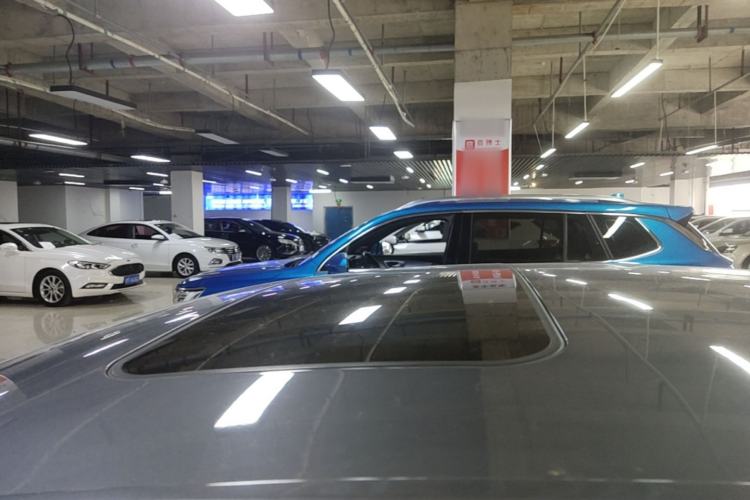 Used Roewe i5 2021 1.5L CVT Starry Edition Roof