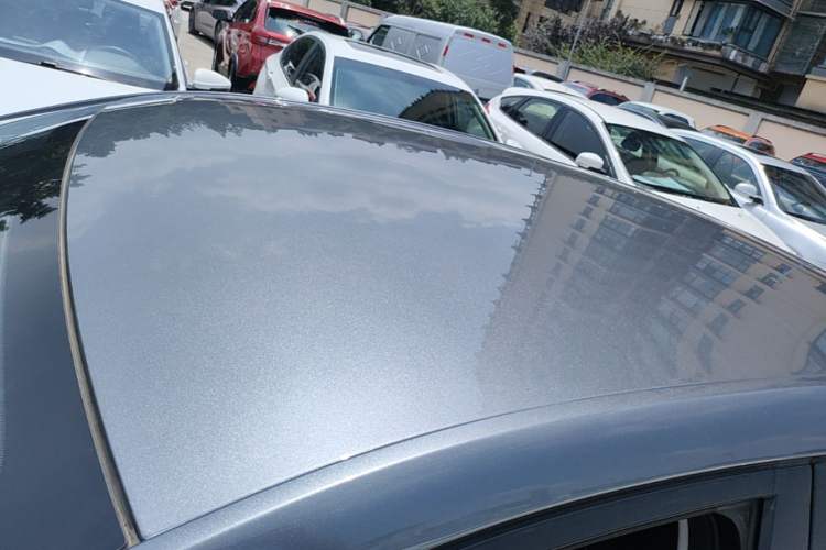 Used Roewe i5 2021 1.5L Manual Platinum Edition Roof