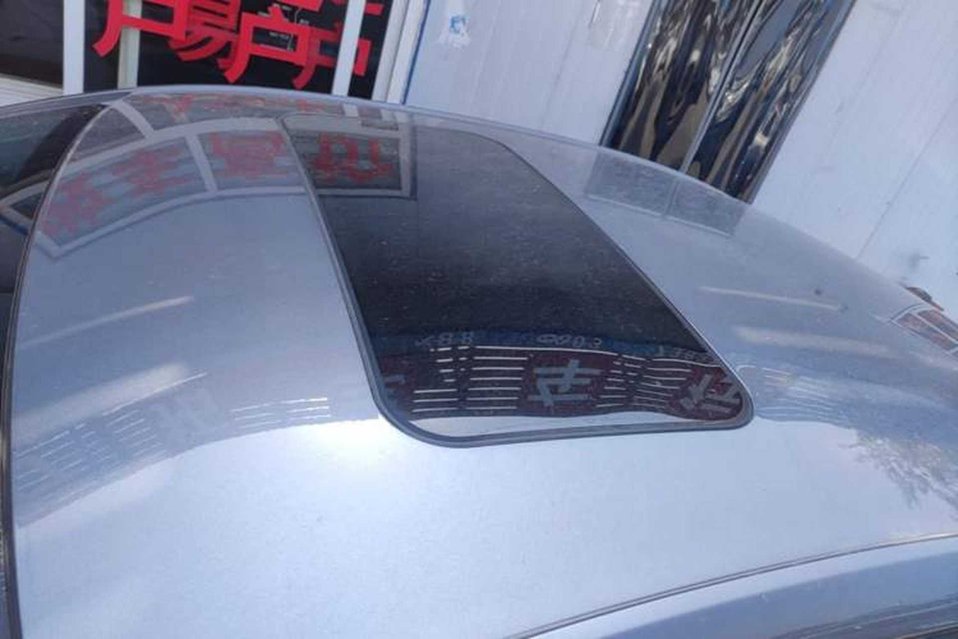 Used Roewe i5 2021 1.5L CVT Diamond Edition Roof