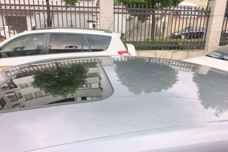Used Roewe i5 2021 1.5L CVT Platinum Edition Roof