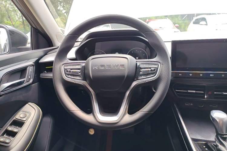 Used Roewe i5 2021 1.5L CVT Platinum Edition Steering Wheel