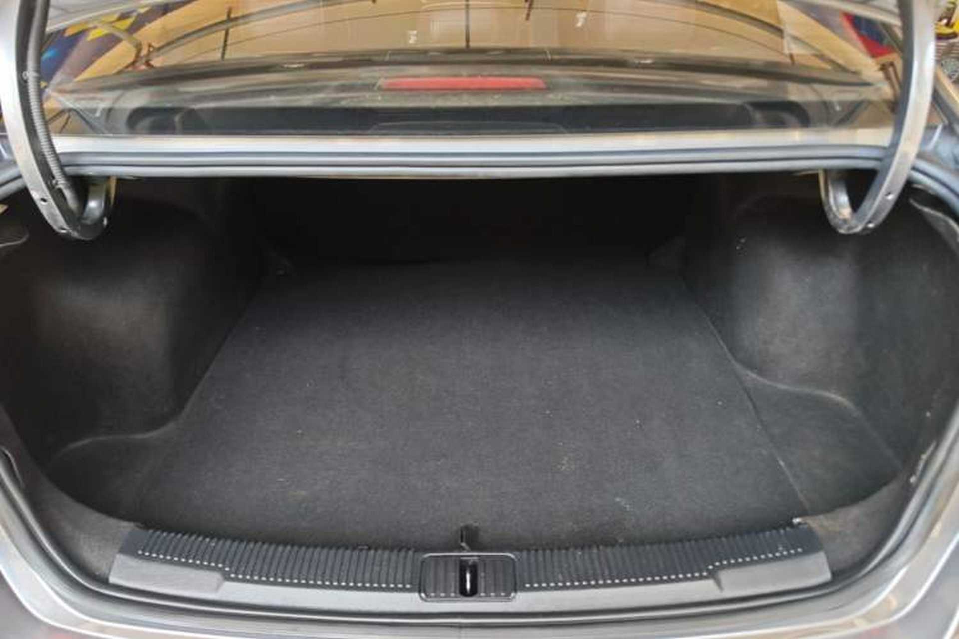 Used Roewe i5 2021 1.5L Manual Diamond Edition Trunk