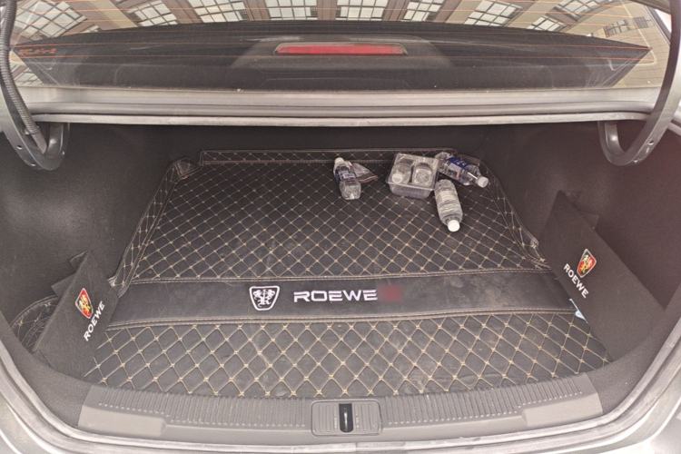 Used Roewe i5 2021 Revised Version 1.5L CVT Diamond Edition Trunk