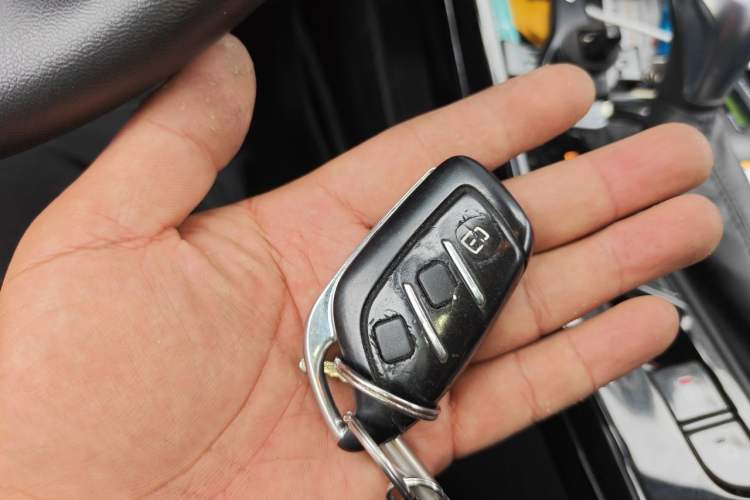 Used Roewe i5 2021 1.5L CVT Diamond Edition Vehicle Key