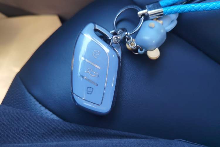 Used Roewe i5 2021 Revised Version 1.5L CVT Diamond Edition Vehicle Key