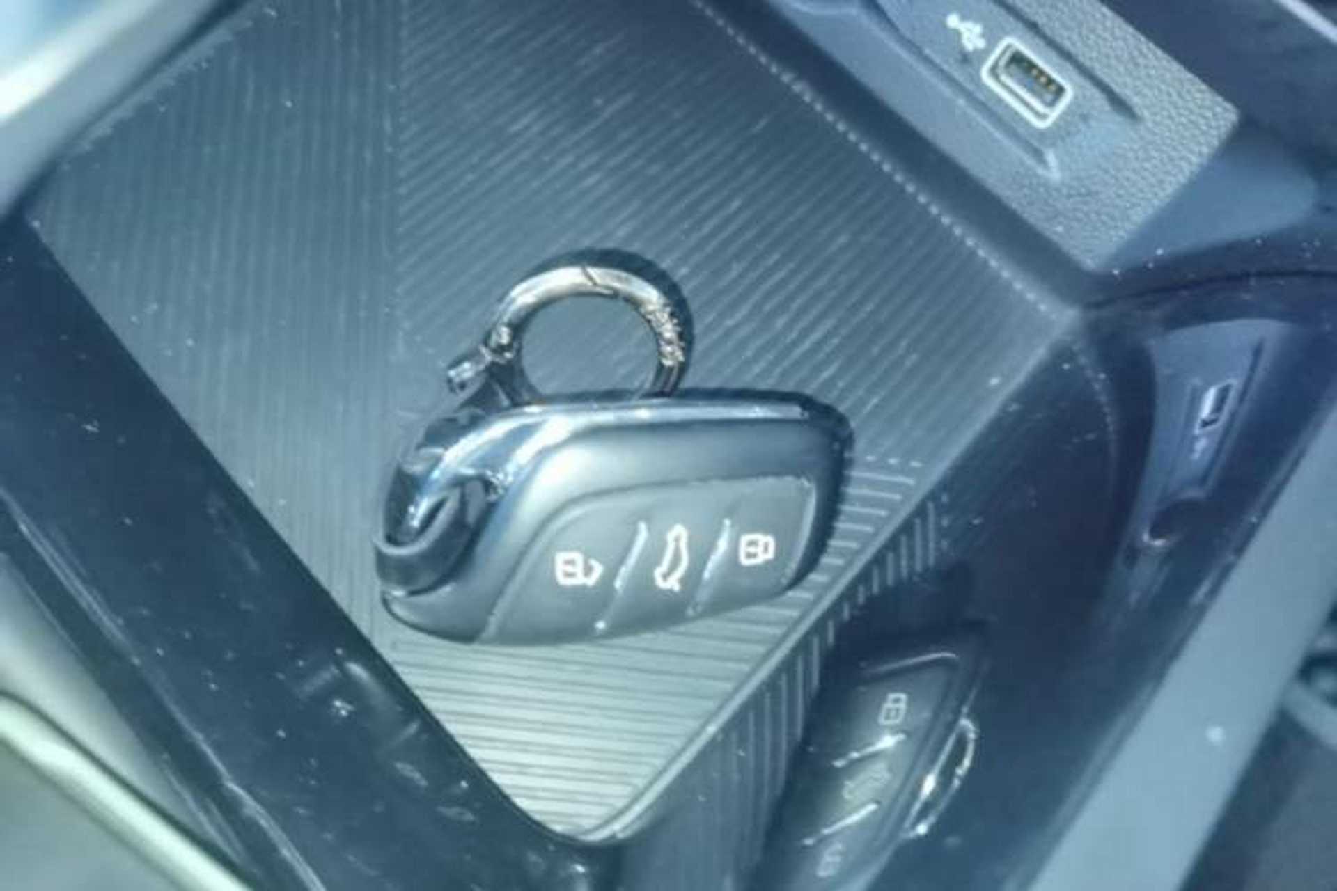 Used Roewe i5 2021 1.5L CVT Starry Edition Vehicle Key